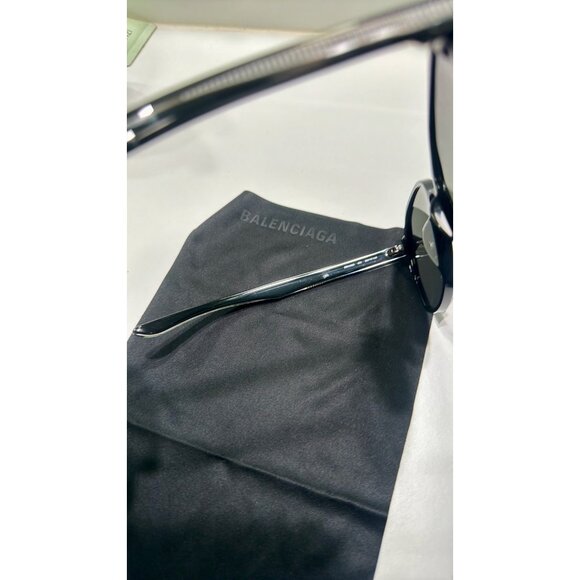Balenciaga 58mm Round Sunglasses Black - Picture 5 of 6